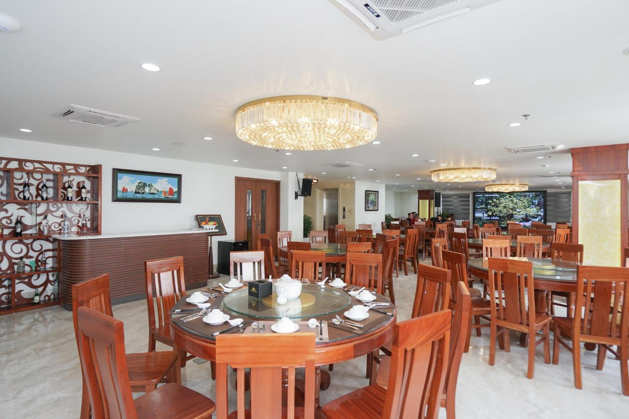 Bảo Hân Hotel Ha Long Exterior foto